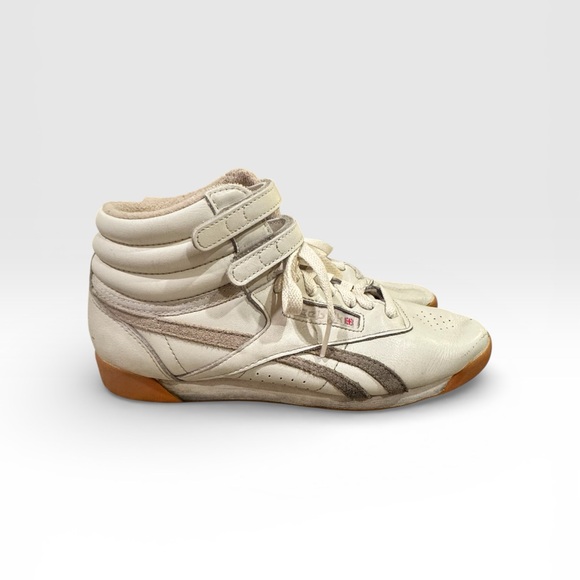 RARE Vintage Reebok Classic White High-Tops Size 9.5 - Picture 4 of 10